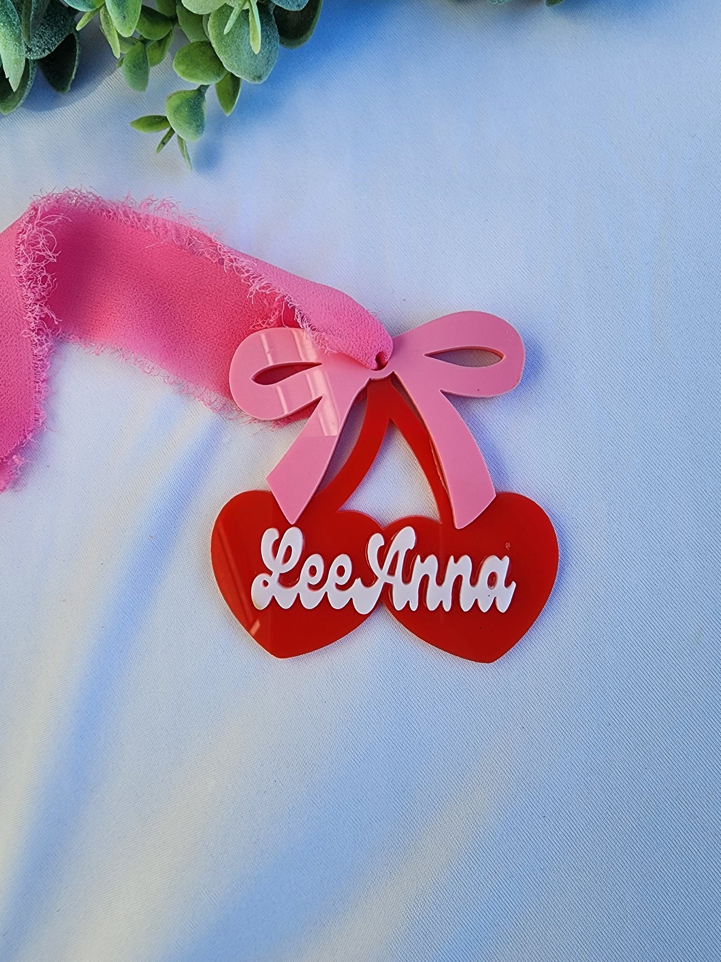 Cherry/bow Clip or Tag