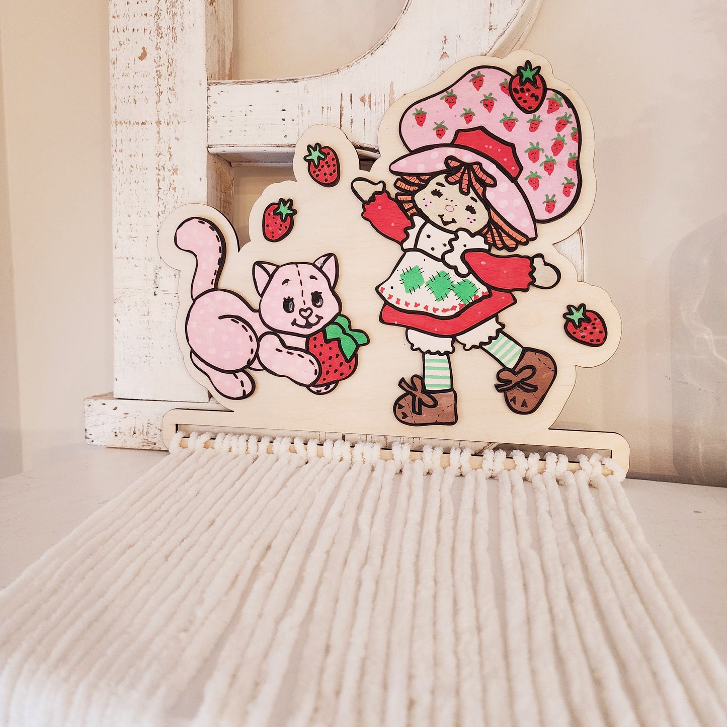 Strawberry Shortcake Bow Holder
