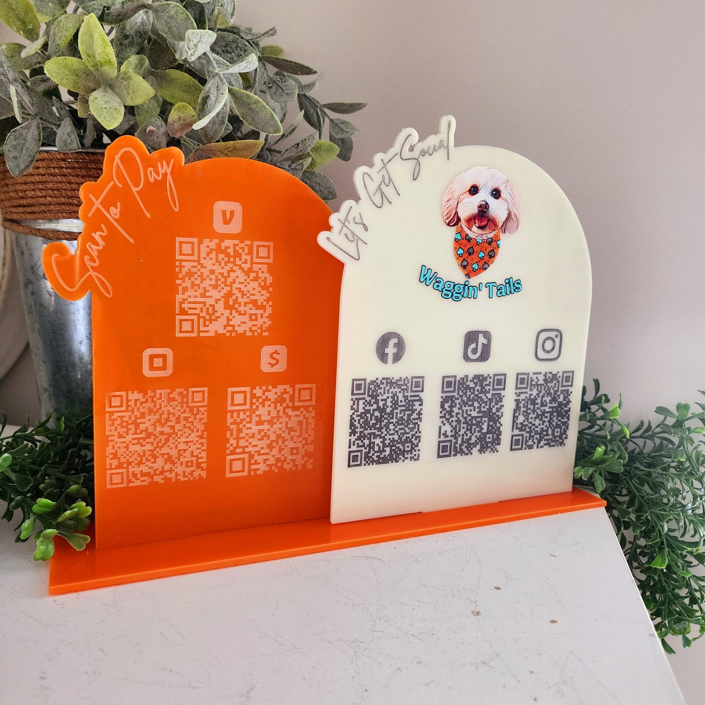 ACRYLIC QR CODE SIGN