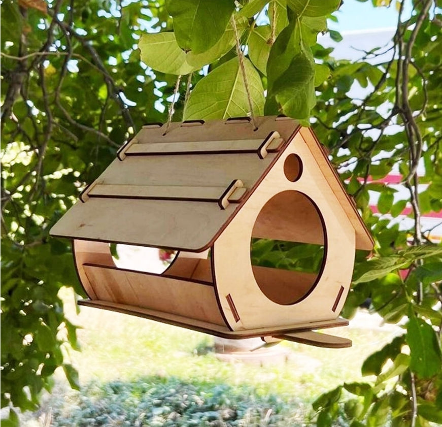 DIY Birdhouse