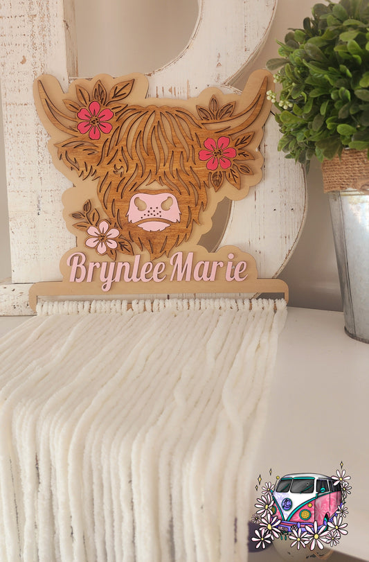 Highland Cow Bow Holder