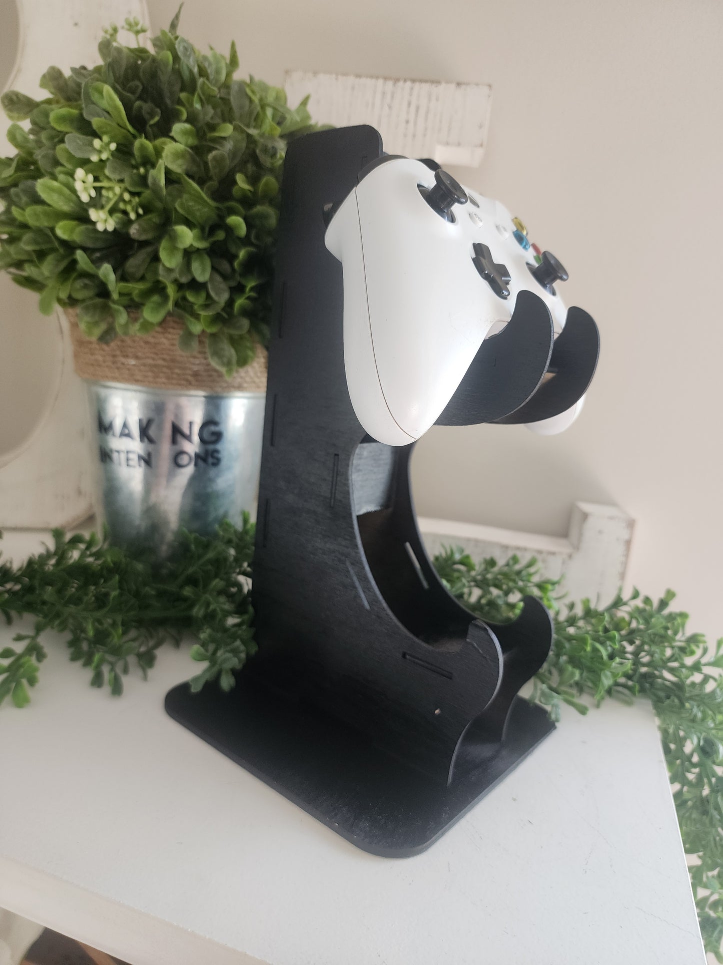 Gamer controller and headphone stand